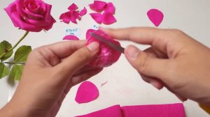 Beautiful Paper Rose How to make paper roses from crepe paper - Part 1 Cómo hacer Rosa