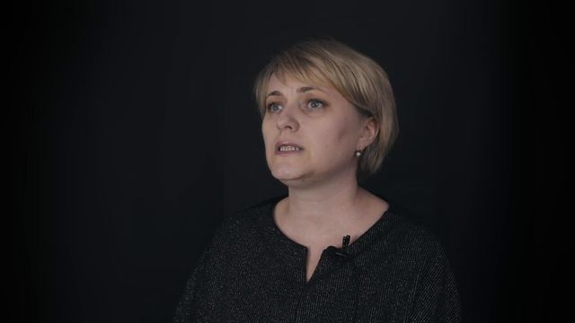 Людмила Кирсанова читает стихотворение Юрия Соловьева «Ветераны Великой Отечественной войны»