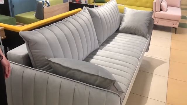 Диван еврокнижка чарльз смотреть онлайн