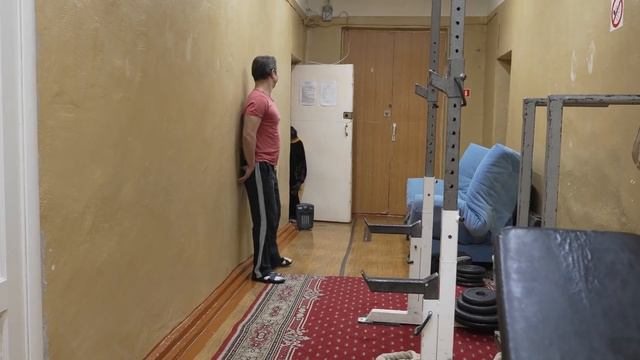 ШИМПАНЗЕ стала ЕНОТОМ! Kigurumi мода в Оренбурге | Экзотические домашние животные смотреть онлайн