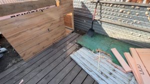 будка с евро ремонтом и теплым полом для собаки.