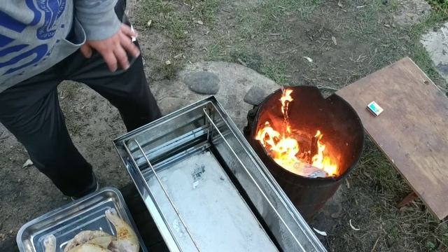 Огромная домашняя курица горячего копчения