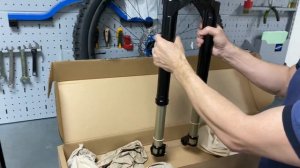 амортизационная перевёрнутая вилка Intend Edge для MTB