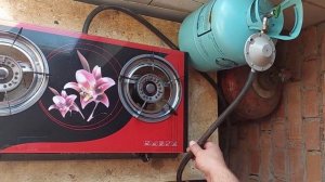 Фреоновий балон і пропан.