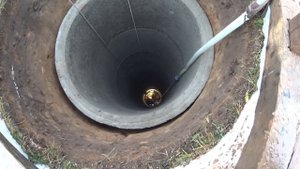 докопали колодец до воды а как выкопать что бы не пересохло