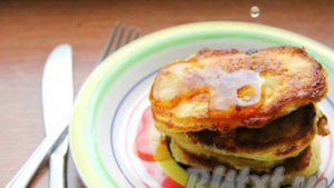 Оладьи с творогом и яблоками