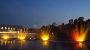 Светомузыкальные фонтаны. Лазерное шоу "Робошен" ч.1 (Винница)