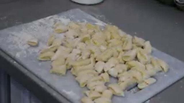 How to make Polish gnocchi di patate? Polish cousine for beginners смотреть онлайн