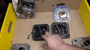 Рем комплекты головок компрессора. Мерседес АТЕГО.