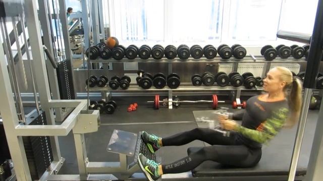 Упражнения для спины смотреть онлайн