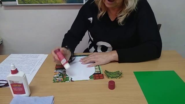 6 жовтня 2022. Заняття з аплікації" Консервація- аплікація: Компотик". смотреть онлайн