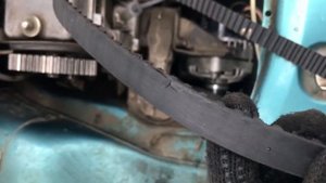 ГРМ износ ремня после поломки двигателя.ГРМ износ ремня после поломки двигателя.