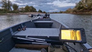 Волжанка 42. Отличный комплект для рыбалки и отдыха