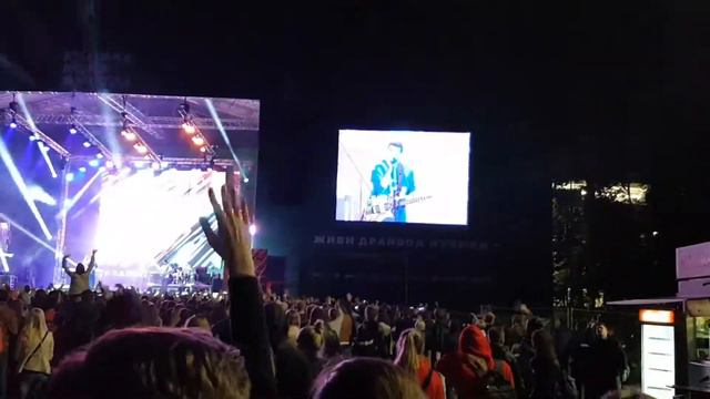 ... Плохо быть старым трезвым и больным... #noizemcluzhniki#плохобытьстарымибольным смотреть онлайн