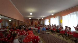 Dance on the steppes for children in kindergarten.Танец на степах для детей в детском саду.