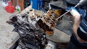Разборка мотора Мерседес 272 ml350  Mercedes engine disassembly M272 E35; V6 GAS. ENGINE M272 E35