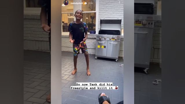 SUGA MAMA, TANK & BOSS BABY ENTERTAIN US! WHAT'S HAPPENING смотреть онлайн