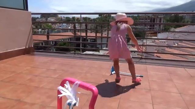 ПОЛИНА ДЕЛАЕТ УБОРКУ В ДОМЕ! Набор для уборки дома  /polinki for kids