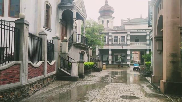 Huzhou Movie Town,Zhejiang province,China.04.06.2022 смотреть онлайн