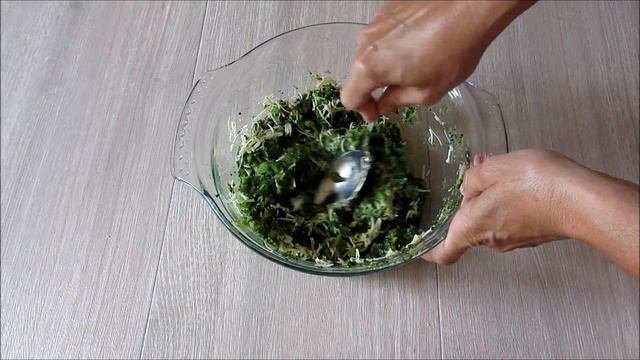 Оладьи из брокколи без муки / Быстро и просто