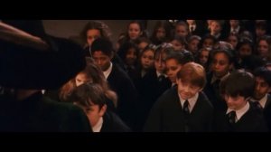 Момент из Гарри Поттера| знакомство Гарри и Драко| приезд в Хогвартс