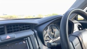 Toyota Corolla Axio hybrid 0- 100km/h test