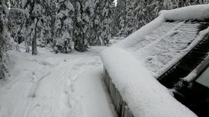 Рыбалка с ночёвкой в избе ловля на жерлицы