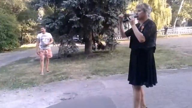 Татьяна Шульгина и Владимир Чачанидзе, праздник УЛИЦЫ... Буденовский район, Донецк, 22 августа 2018 смотреть онлайн
