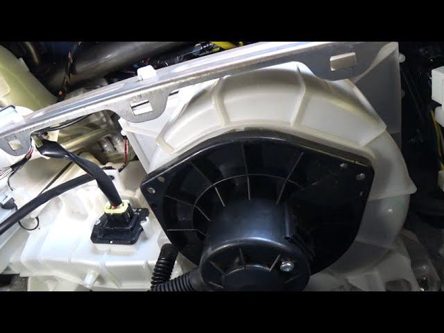 Трещит моторчик печки Сузуки гранд витара , меняю на Китайский аналог за 3 тысячи смотреть онлайн