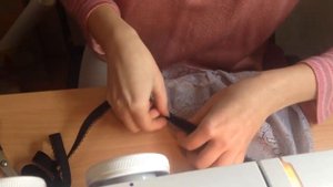 Как пришить резиночку к кружевным трусикам. Школа шить легко Киев