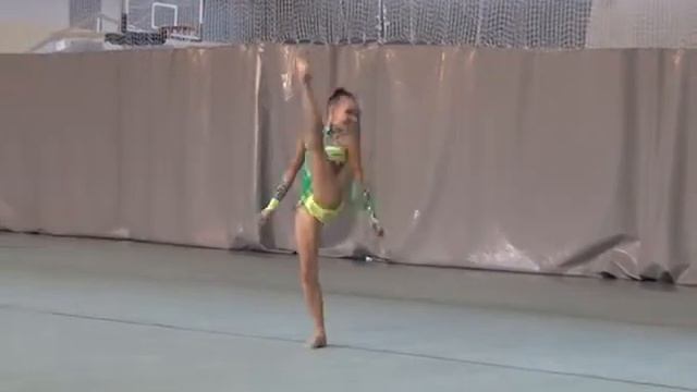 Павловская Апполинария 2003 СПб - Булавы смотреть онлайн