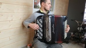 Итальянский баян Sonola. Голоса Bugari. 8917 814-56-22 продажа