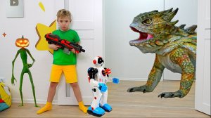 Лёва и Робот от Beboy сражаются с Динозавром в нашем доме. Веселая детская история. Лев и Семья