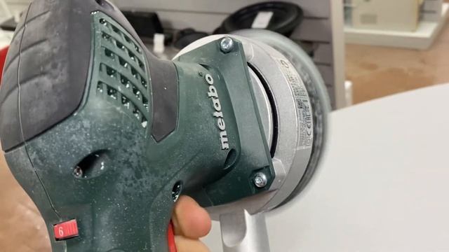 Шлифмашинка Metabo