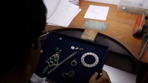 Viren Bhagat: Jewellery Designer | V&A