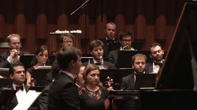 EPOS performing Gershwin's Concerto in F at Montreux Festival Septembre Musical 2015 смотреть онлайн
