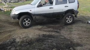 По песку на самоблоках Автоспринтер по 6кг преднатяг. ИЖ техно кит. Crossleader t01 215/75/15