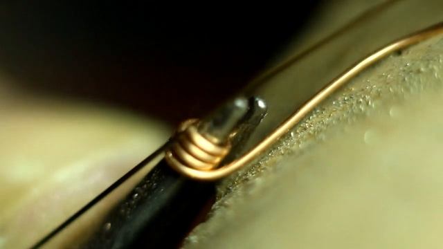 Самое маленькое кольцо с бриллиантом. The smallest diamond ring. смотреть онлайн