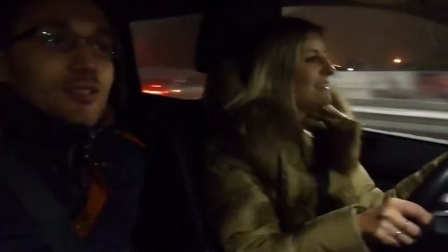 Звонок деду морозу! Свидание с мужем! Папа и Дочь на кухне! Катаемся семьей на коньках. Вольфы влог смотреть онлайн