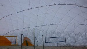Плажен волейбол на закрито sportni-baloni.com