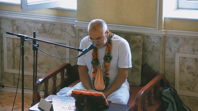 Бхагават Ачарья прабху - Шримад Бхагаватам 5.19.8 начало. Днепр 24.07.2020 смотреть онлайн