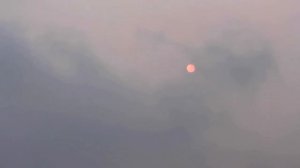 ЭТО ЧТО ЕЩЕ ТАКОЕ В НЕБЕ ТВОРИТСЯ & КРАСНОЕ СОЛНЦЕ 18 10 2017 RED SUN