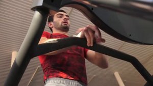 Иса Чаниев готовится к следующему бою