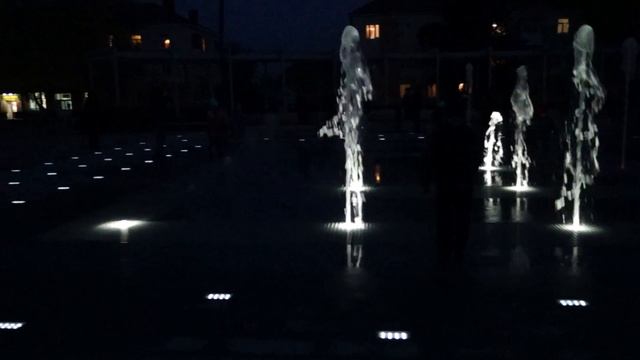Фонтан в городе Бавлы (снято Sony A-57 ) смотреть онлайн