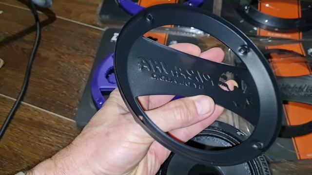 Защитные сетки для динамиковDL Audio Piranha Grill Black и Piranha Grill Purple смотреть онлайн