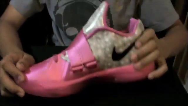 New Pickup: Nike KD Aunt Pearl смотреть онлайн