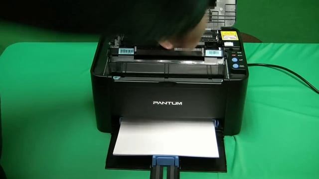 How to Change the Toner on the Pantum P2502W Printer смотреть онлайн