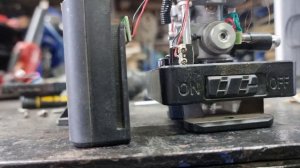 Профессиональный лазерный уровень 4d16line не включается как исправить))