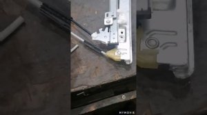 Ситроен С5(х7) замена передних стекло подъёмников.