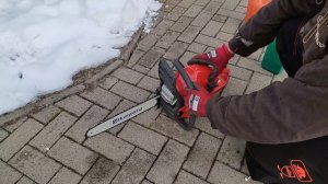 NEW HUSQVARNA 135 mark II FIRST START